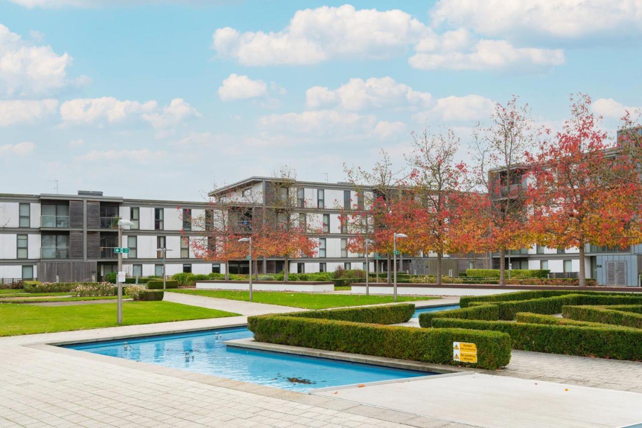 The Vizion Serviced Apartments From Pincott Properties - Free Parking, Private Balcony, And Wifi Milton Keynes Esterno foto